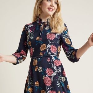 Tie Neck Work Dress with Belt in L